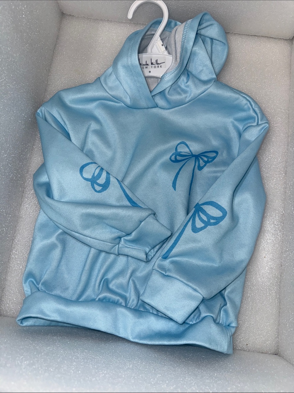 SHEIN Light Blue Girls' Bow Print Hoodie